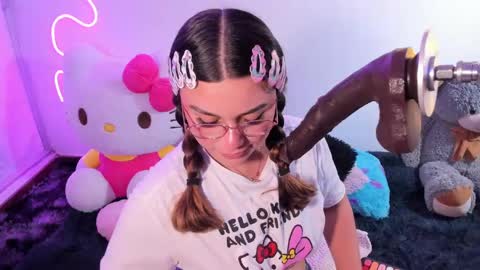 Snapshot of cassiebigass_ chatting on 04/15/26, 07:21 Bela igzaii9r online show from 04/15/26, 07:21