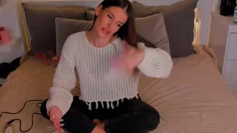 Snapshot of cassiecanex chatting on 03/13/26, 10:11 Cassy online show from 03/13/26, 10:11