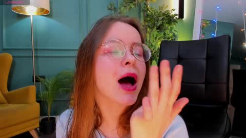 assie online show from 12/30/24, 08:58