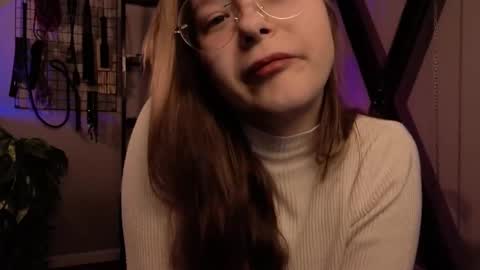 assie online show from 11/27/25, 01:02