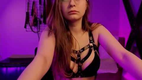 Snapshot of cassiecool chatting on 02/22/26, 12:36 assie online show from 02/22/26, 12:36