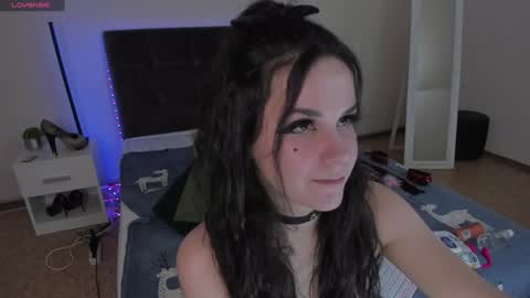 Snapshot of cassieevanss chatting on 12/12/24, 08:03 Cassie online show from 12/12/24, 08:03