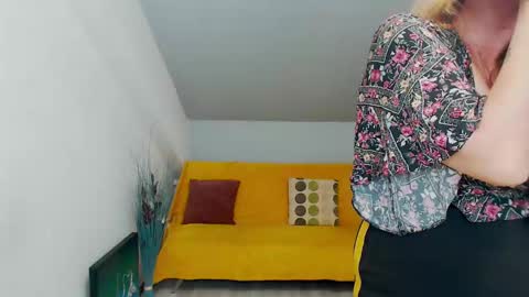 CassieJonas online show from 12/09/24, 04:23