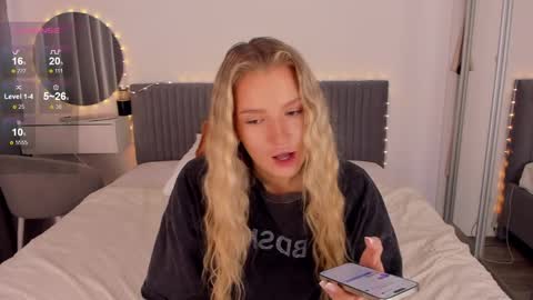 Angel 3 online show from 04/08/26, 09:53