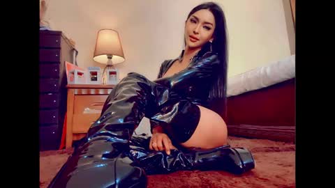 Snapshot of cassievalbalera chatting on 04/22/26, 02:47 CassieValbalera online show from 04/22/26, 02:47