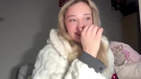 Olivia online show from 02/21/26, 05:19