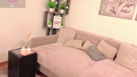 Mary online show from 02/12/26, 03:18