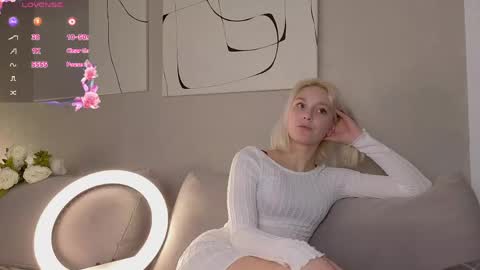 Snapshot of cassyclapp chatting on 04/16/26, 02:18 Im Cassy online show from 04/16/26, 02:18