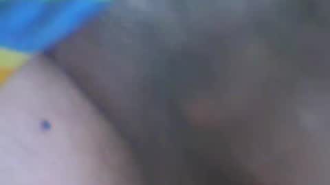 Snapshot of castells chatting on 10/15/25, 04:07 castells online show from 10/15/25, 04:07