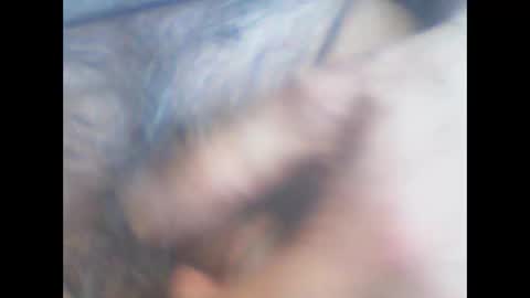 Snapshot of castells chatting on 05/14/26, 04:25 castells online show from 05/14/26, 04:25