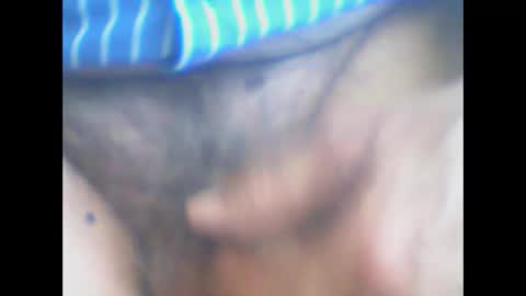 Snapshot of castells chatting on 05/25/26, 04:13 castells online show from 05/25/26, 04:13