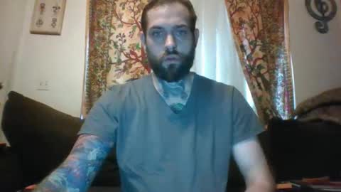 Snapshot of casualfrank chatting on 10/21/25, 09:48 CasualFun online show from 10/21/25, 09:48