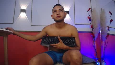 cat_2_ online show from 11/07/25, 04:12