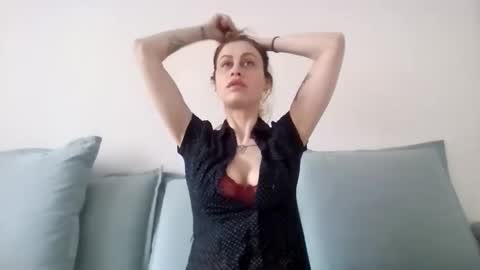 Snapshot of cat_888 chatting on 05/06/26, 07:35 cat_888 online show from 05/06/26, 07:35