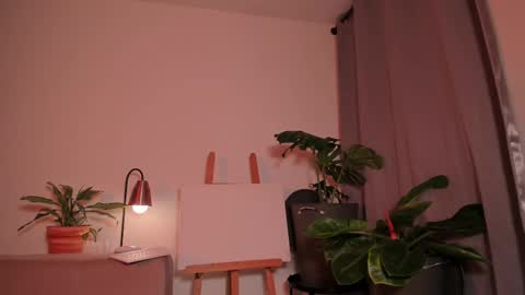 Loren online show from 03/11/25, 11:59