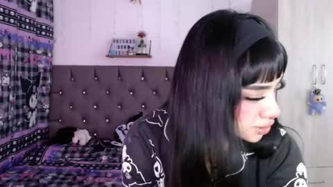 Snapshot of cat_mila_ chatting on 03/28/26, 07:08 Mila online show from 03/28/26, 07:08