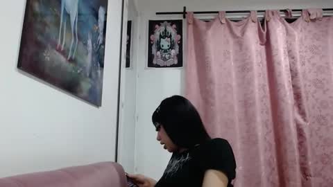 Snapshot of cat_mila_ chatting on 03/30/26, 08:26 Mila online show from 03/30/26, 08:26
