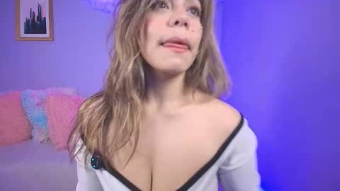 Snapshot of cat_nasty chatting on 11/21/25, 10:41 cat_nasty online show from 11/21/25, 10:41