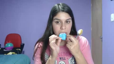 Snapshot of cata_09 chatting on 03/31/26, 11:38 cata online show from 03/31/26, 11:38