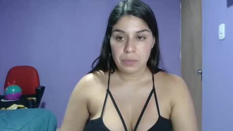 Snapshot of cata_09 chatting on 04/01/26, 11:35 cata online show from 04/01/26, 11:35