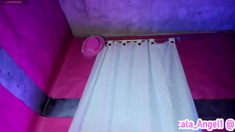 Snapshot of cata_angel1 chatting on 03/08/25, 11:28 Cata Angel online show from 03/08/25, 11:28