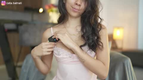 Catalina online show from 12/04/25, 02:48