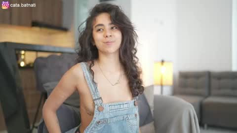 Snapshot of cata_batnati chatting on 05/15/26, 02:46 Catalina online show from 05/15/26, 02:46