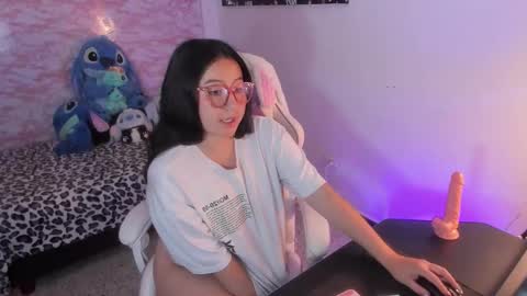 Catalina  online show from 09/25/25, 03:43