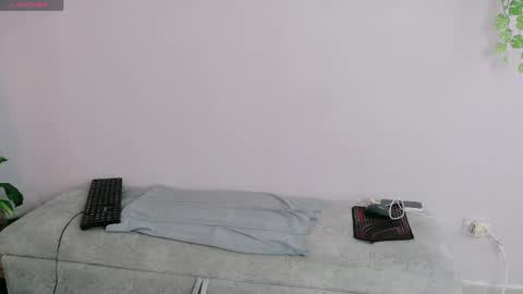 Snapshot of cata_cat1 chatting on 05/31/26, 04:03 cata_cat1 online show from 05/31/26, 04:03