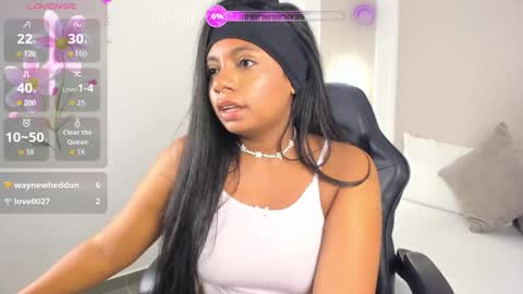 Snapshot of cata_rosse_ chatting on 03/27/26, 02:06 C A T A online show from 03/27/26, 02:06