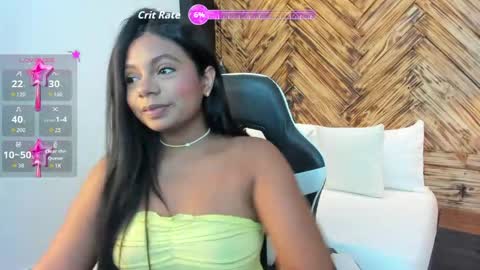 Snapshot of cata_rosse_ chatting on 04/19/26, 02:11 C A T A online show from 04/19/26, 02:11