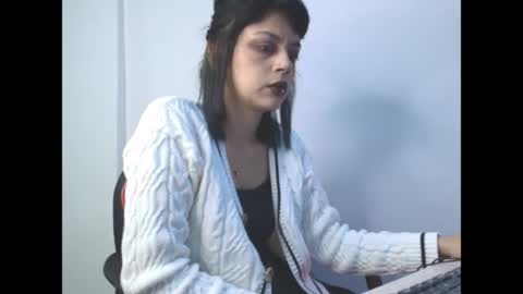 cata_saeeenz0 online show from 05/13/26, 02:47