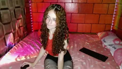 Cata Snow online show from 10/23/25, 11:14