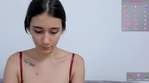 Snapshot of catalella_0 chatting on 04/09/26, 09:09 Catalella online show from 04/09/26, 09:09