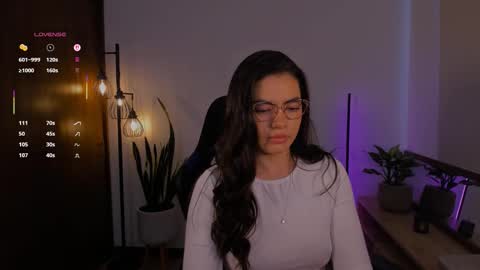 Snapshot of catalella_01 chatting on 01/13/26, 08:14 MACARENA online show from 01/13/26, 08:14