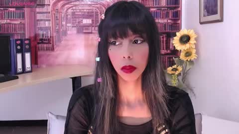 Queen Catalella online show from 09/23/25, 03:09