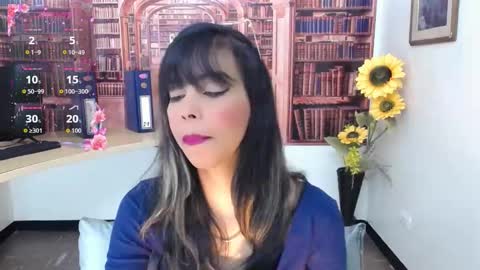 Queen Catalella online show from 10/09/25, 03:48