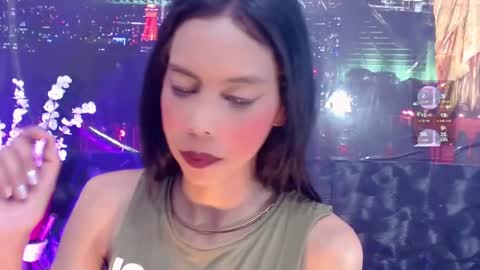Snapshot of catalella_ar chatting on 06/05/26, 03:35 Queen Catalella online show from 06/05/26, 03:35