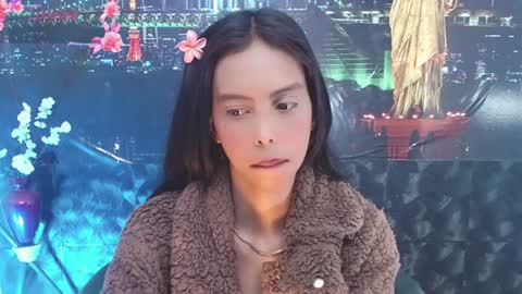 Snapshot of catalella_ar chatting on 07/17/26, 03:46 Queen Catalella online show from 07/17/26, 03:46