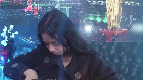 Snapshot of catalella_ar chatting on 07/18/26, 03:22 Queen Catalella online show from 07/18/26, 03:22