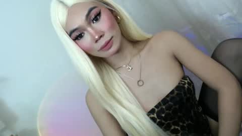 Snapshot of catalenax chatting on 09/09/25, 06:07 CatalenaX online show from 09/09/25, 06:07