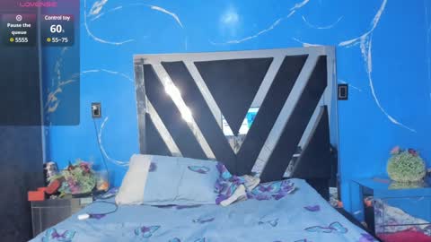 cataleya19__ online show from 12/17/24, 02:00