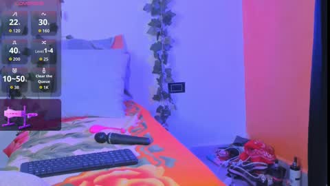 cataleya19__ online show from 10/14/25, 10:16