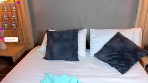 Daya  online show from 01/29/25, 06:01