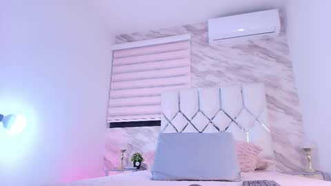 Snapshot of cataleya__ebony chatting on 11/20/25, 03:07 cataleya online show from 11/20/25, 03:07