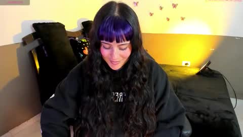 Snapshot of cataleya_blare chatting on 03/27/26, 03:12 LUU online show from 03/27/26, 03:12