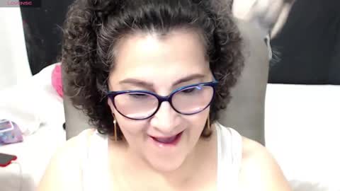 cataleya  online show from 02/25/25, 05:41