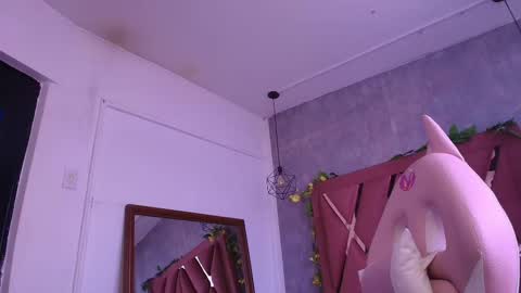 Snapshot of cataleya_sambrano chatting on 09/12/25, 11:10 Cataleya online show from 09/12/25, 11:10