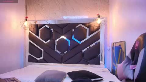 Cataleya online show from 11/05/25, 11:10