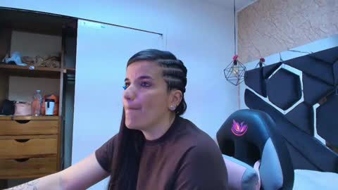 Cataleya online show from 11/12/25, 11:10